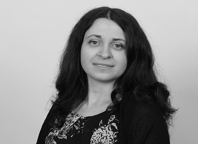 JULIA MAZUR